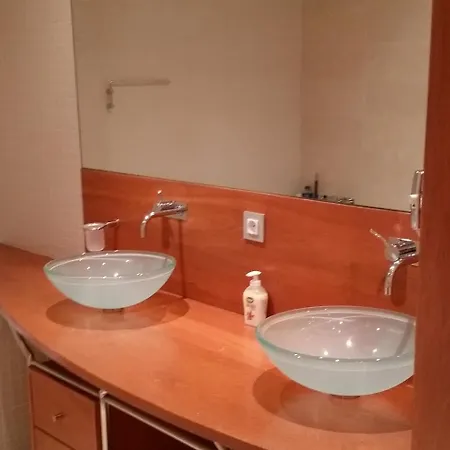 Sleeps 8 Pool Air Con Wifi * فالي دو لوبو
